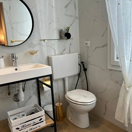 Apartament House Of Artist Isolabona