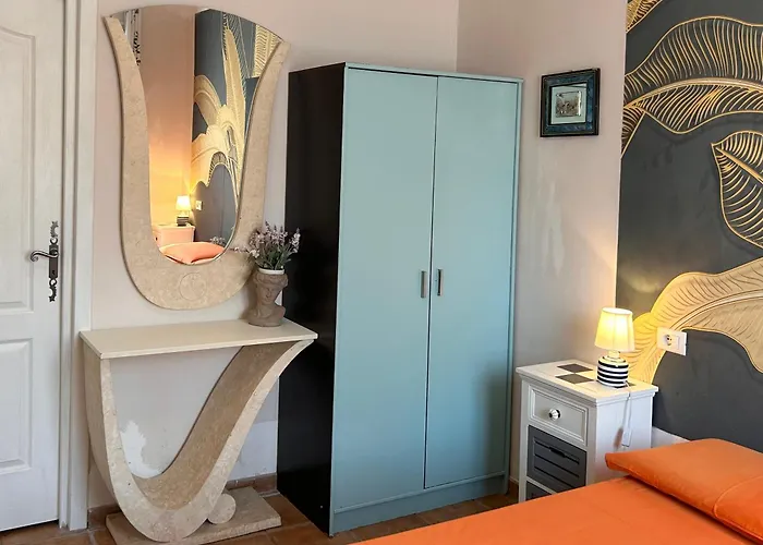 House Of Artist 아파트 Isolabona