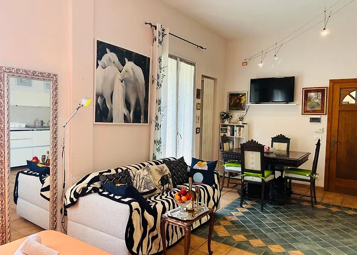 House Of Artist * Isolabona